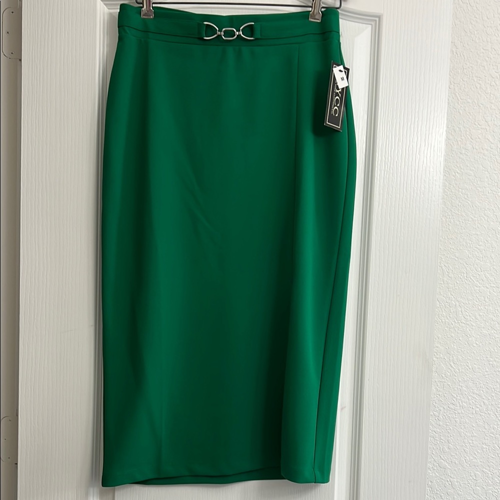 NYCC Green Pencil Skirt with Silver Buckle – Size M – New with Tags